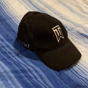 Tiger woods men’s golf hat L/XL